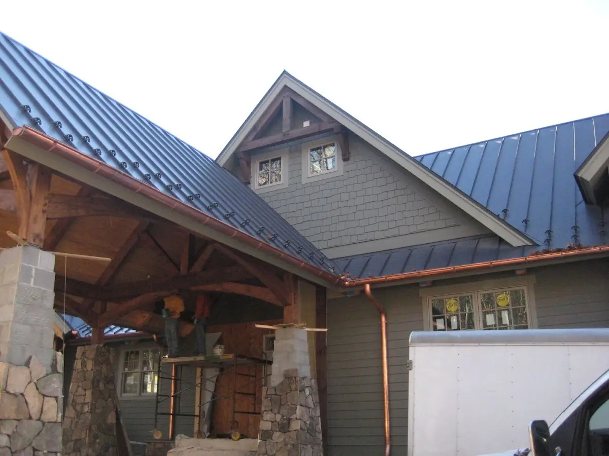 Craftsman Roofing team delivering quality roofing work in Oak Court